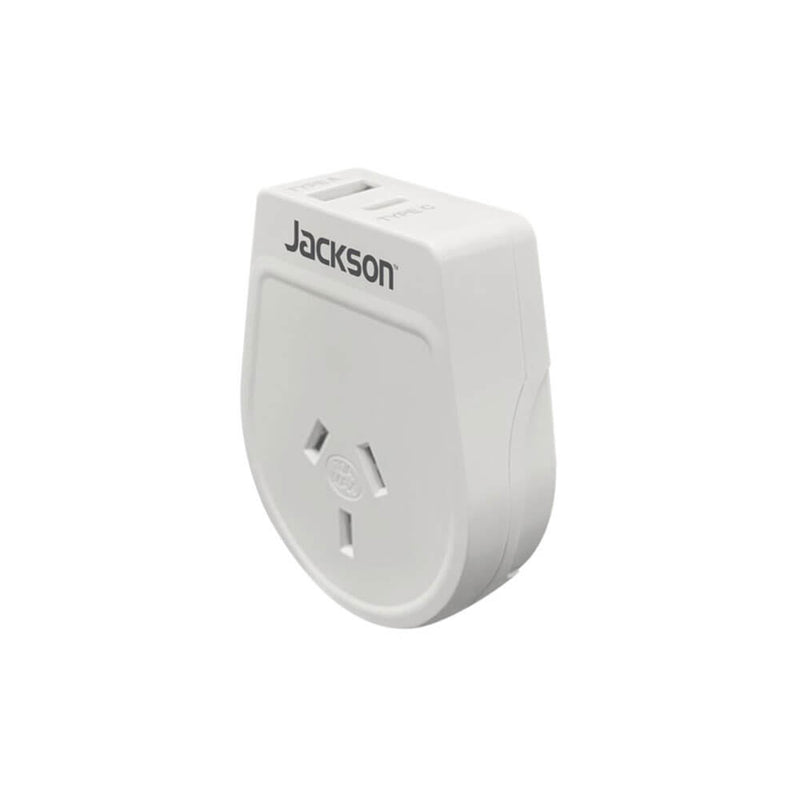 Adaptateur de voyage USB-A et C sortant de Jackson Industries
